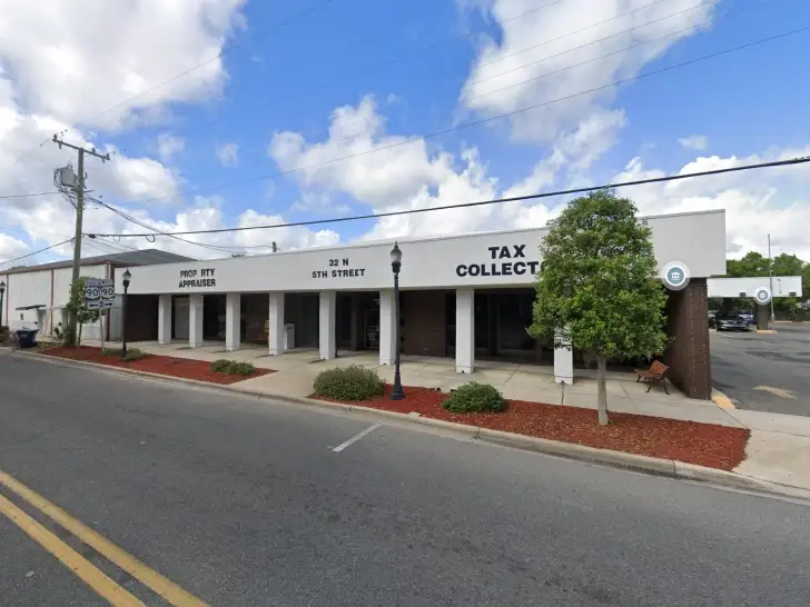 DMV Macclenny