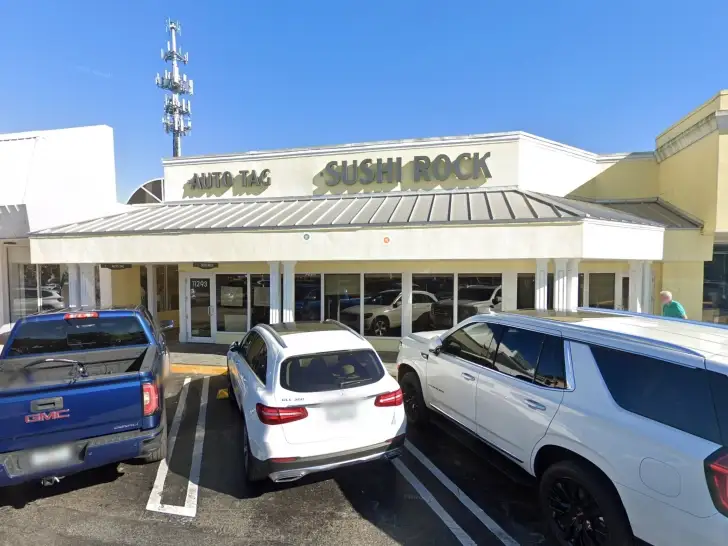Suniland Auto Tag Agency en Miami